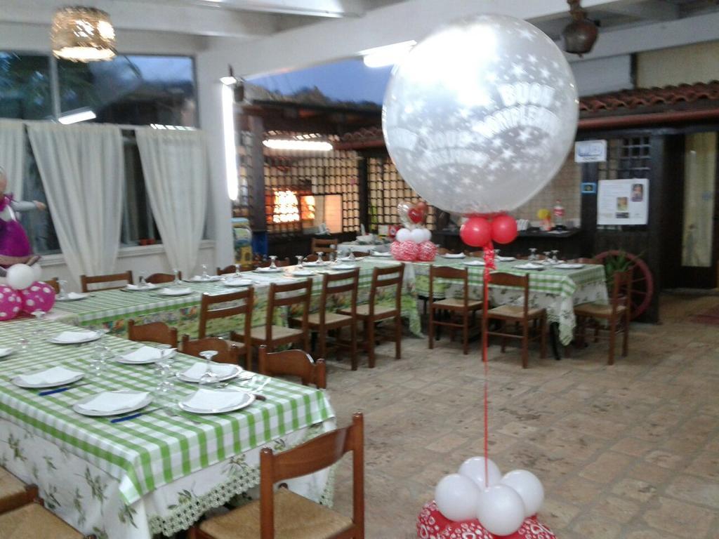 Agriturismo Beethoven 诺西 外观 照片